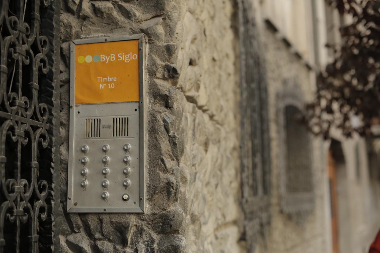 Hostal Bybsiglo Santiago Exterior photo