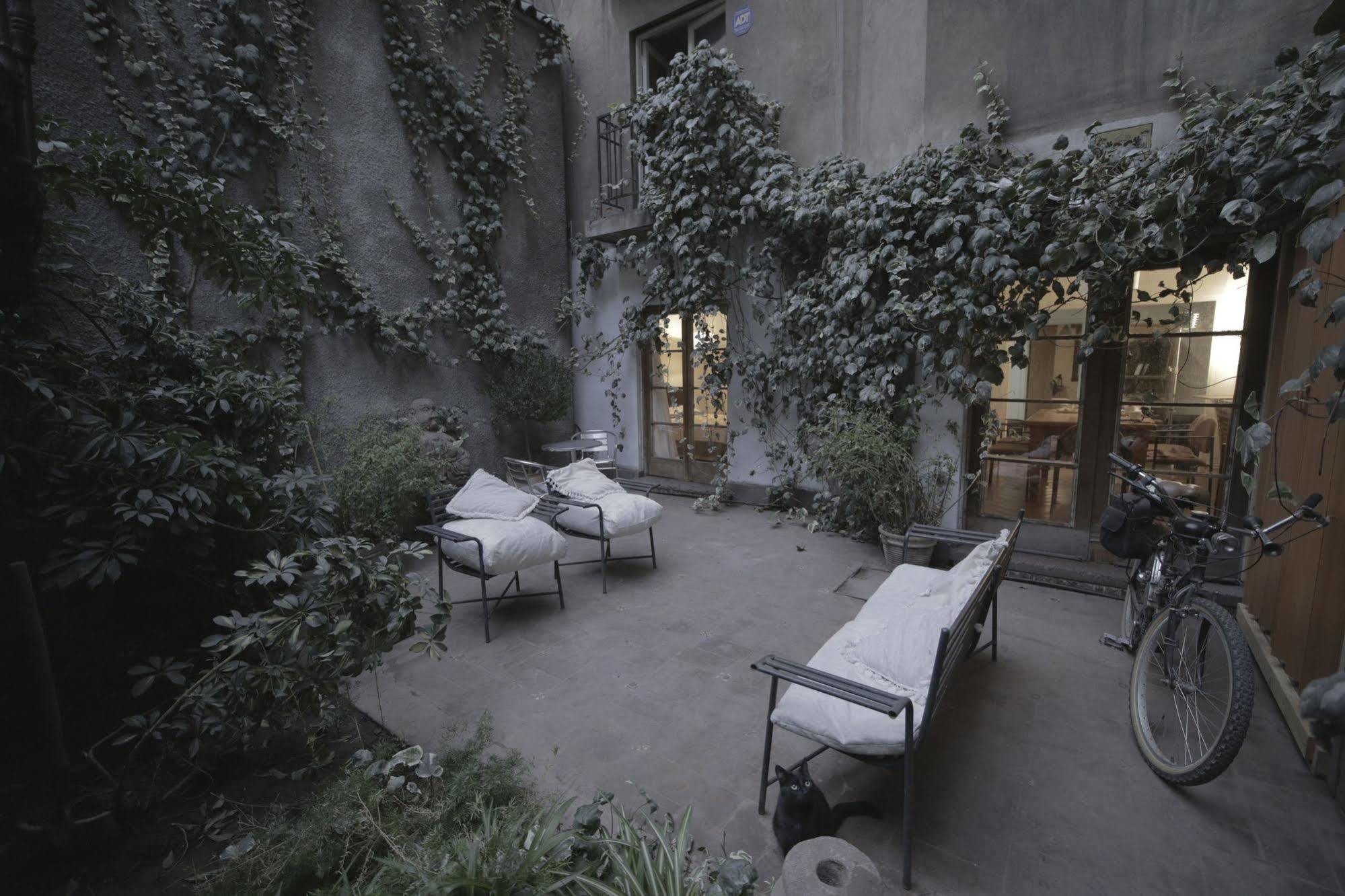 Hostal Bybsiglo Santiago Exterior photo